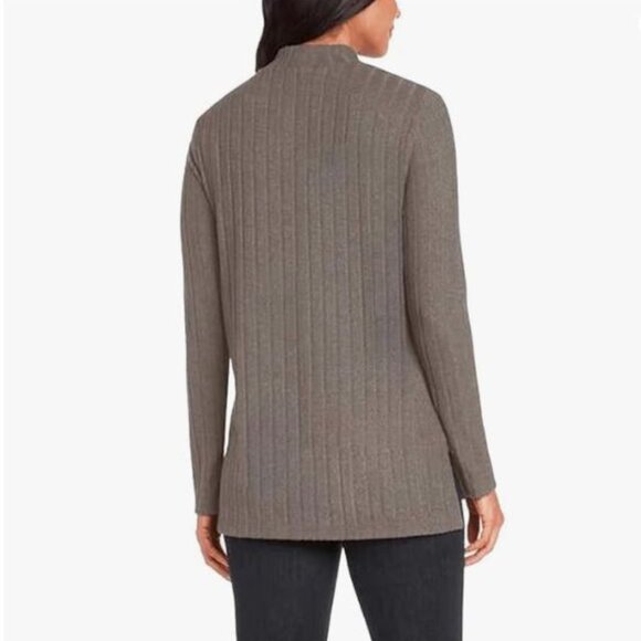 Matty M Top - Picture 8 of 9